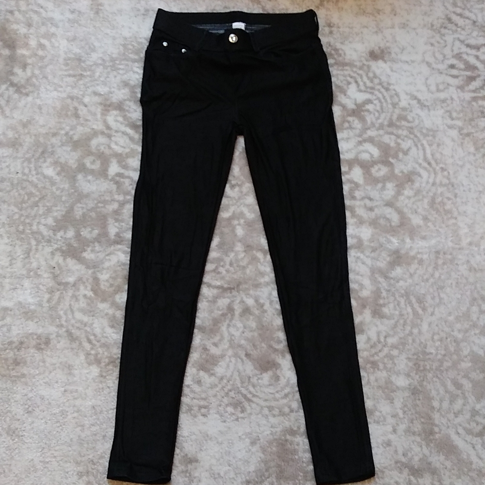 !!NEW!!Womens Pull-On Slimming Jeggings!Color:Black Size:Small By: Chalmons LLC